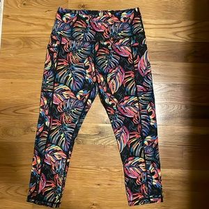 CVG capri leggings XS